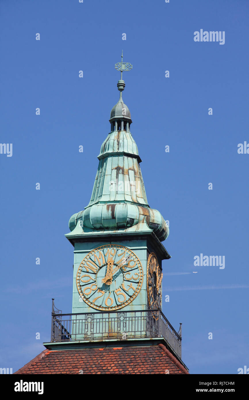 Uhrenturm, Firmenzentrale der Merck KGaA, Darmstadt, Assia, Deutschland, Europa Foto Stock