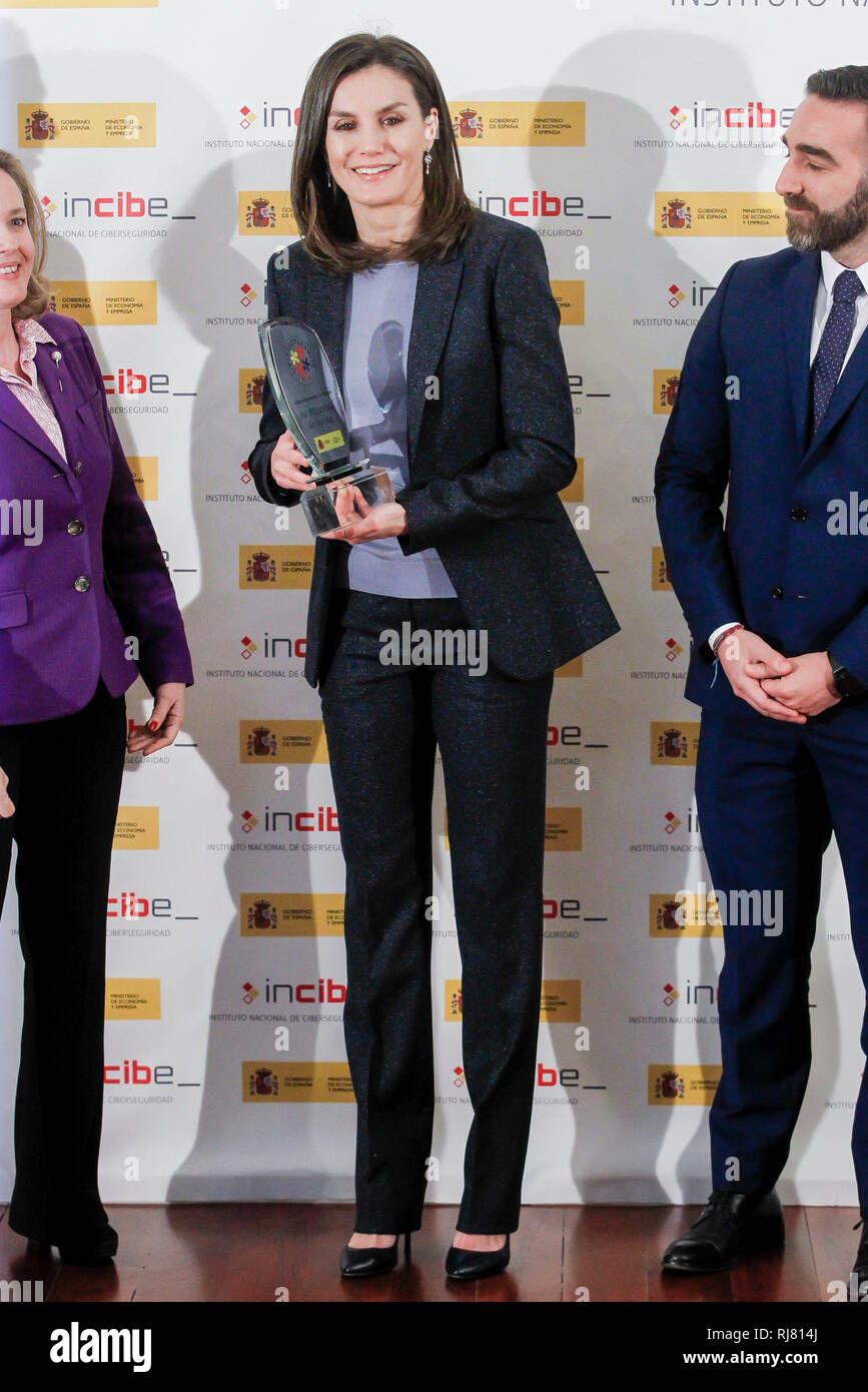 Madrid, Spagna. 05 feb 2019. Regina Letizia di Spagna partecipa alla giornata internazionale di Secure Internet presso il Museo Nazionale al Centro Artistico Reina Sofia il 5 febbraio 2019 a Madrid, Spagna. Credito: Jimmy Olsen/Media punzone ***Nessuna Spagna***/Alamy Live News Foto Stock
