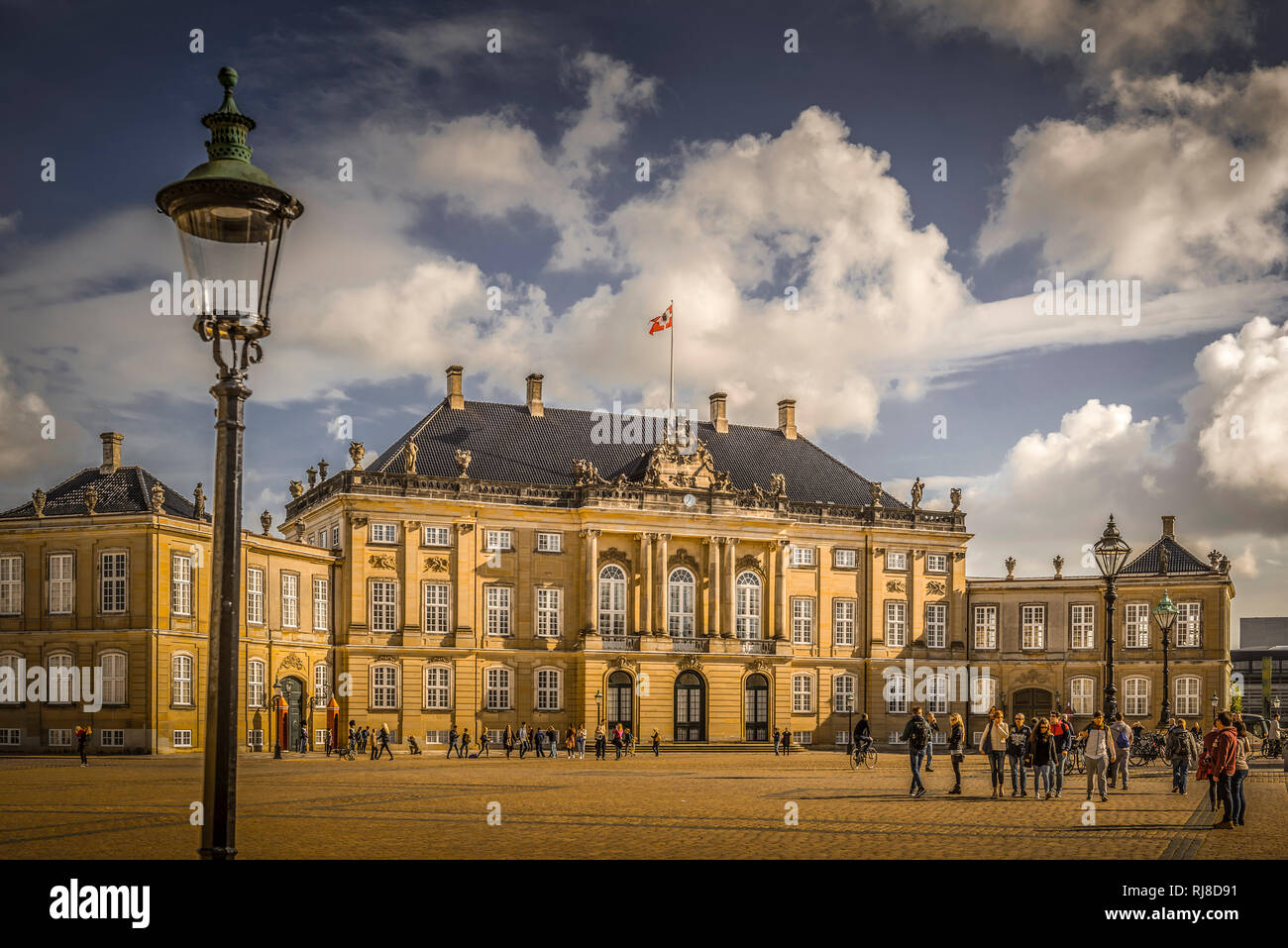 Europa, Dänemark, Kopenhagen, Schloss Amalienborg, Schlossplatz Foto Stock