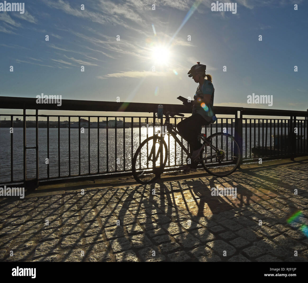 Canicola Liverpool waterfront. Mercoledì 18 Aprile 2018. Foto Stock