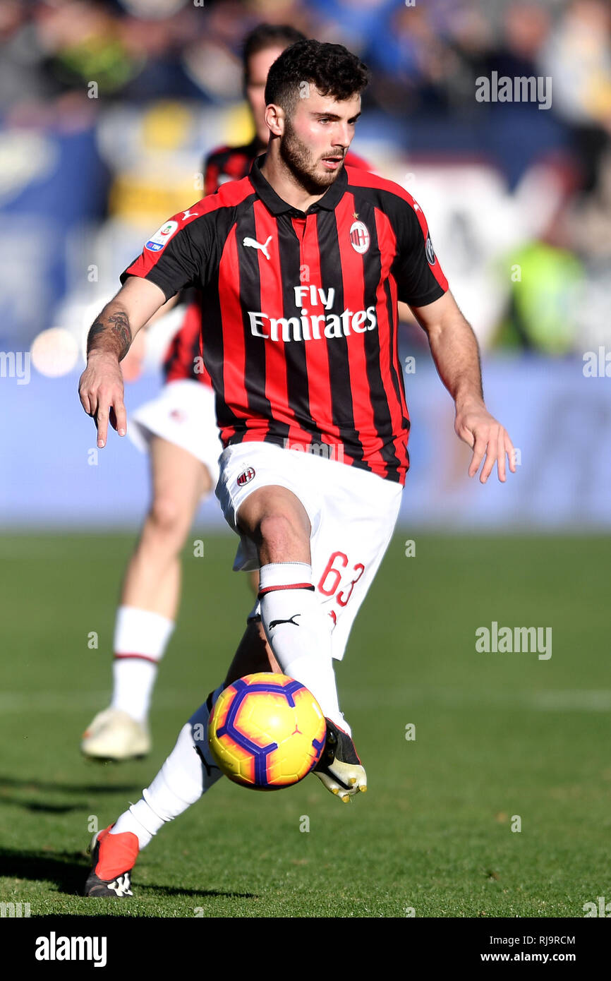 Patrick Cutrone del Milan in azione durante la Serie 2018/2019 una partita  di calcio tra Frosinone e AC Milan allo stadio Benito stirpe, Frosinone, D  Foto stock - Alamy