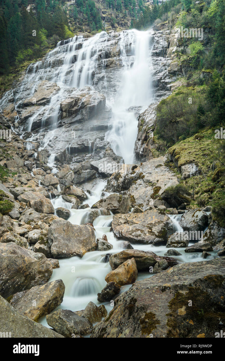 Österreich, Tirol, Stubaier Alpen, Neustift, Grawa am Wasserfall Wilde-Wasser-Weg im Stubai Foto Stock