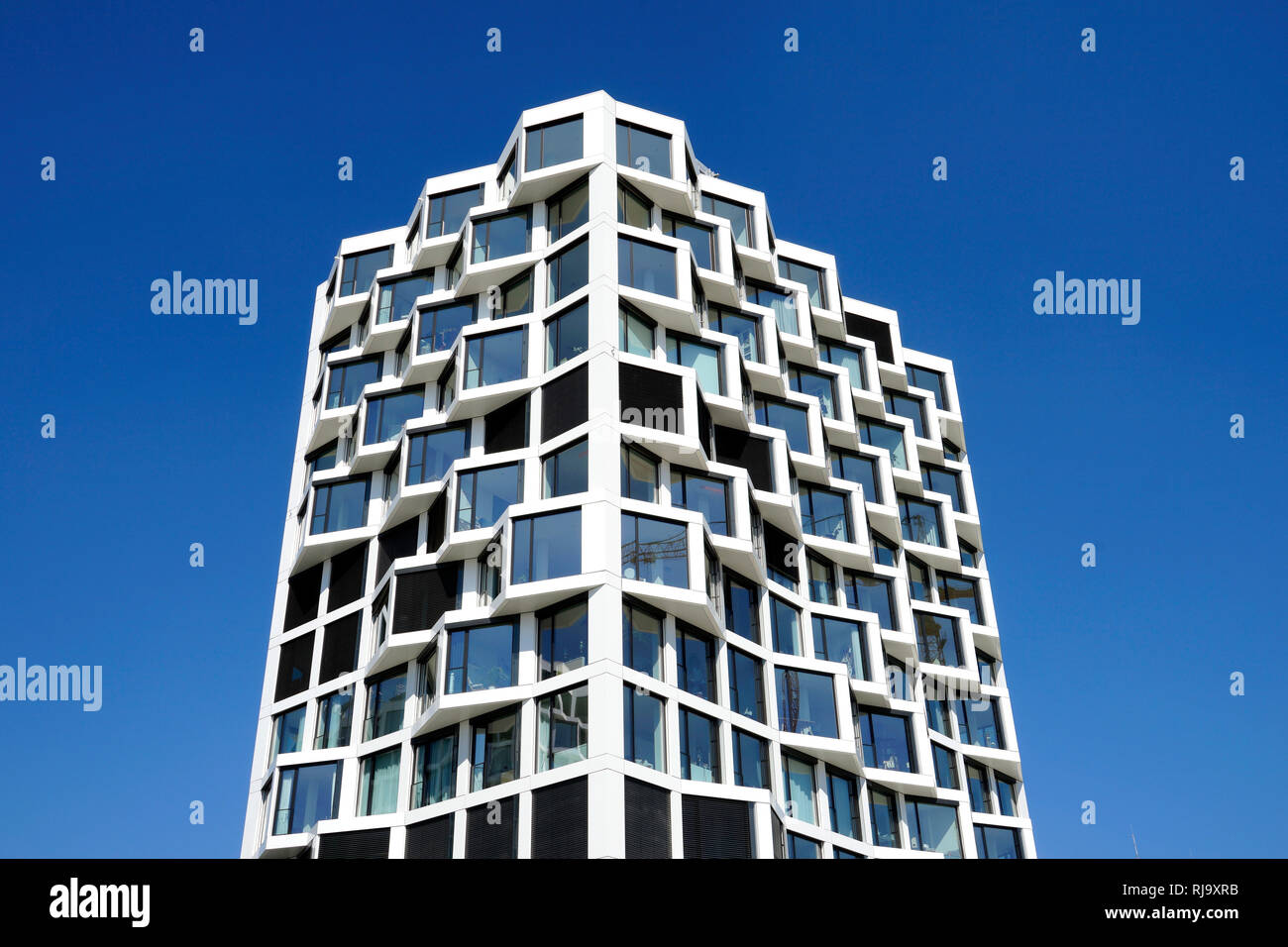 Deutschland, Bayern München Neuhausen, Wohntürme "Amici", Fassade Foto Stock