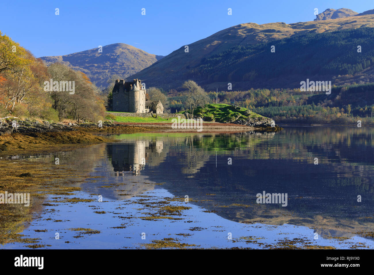 Dunderave castello sul Loch Fyne Foto Stock