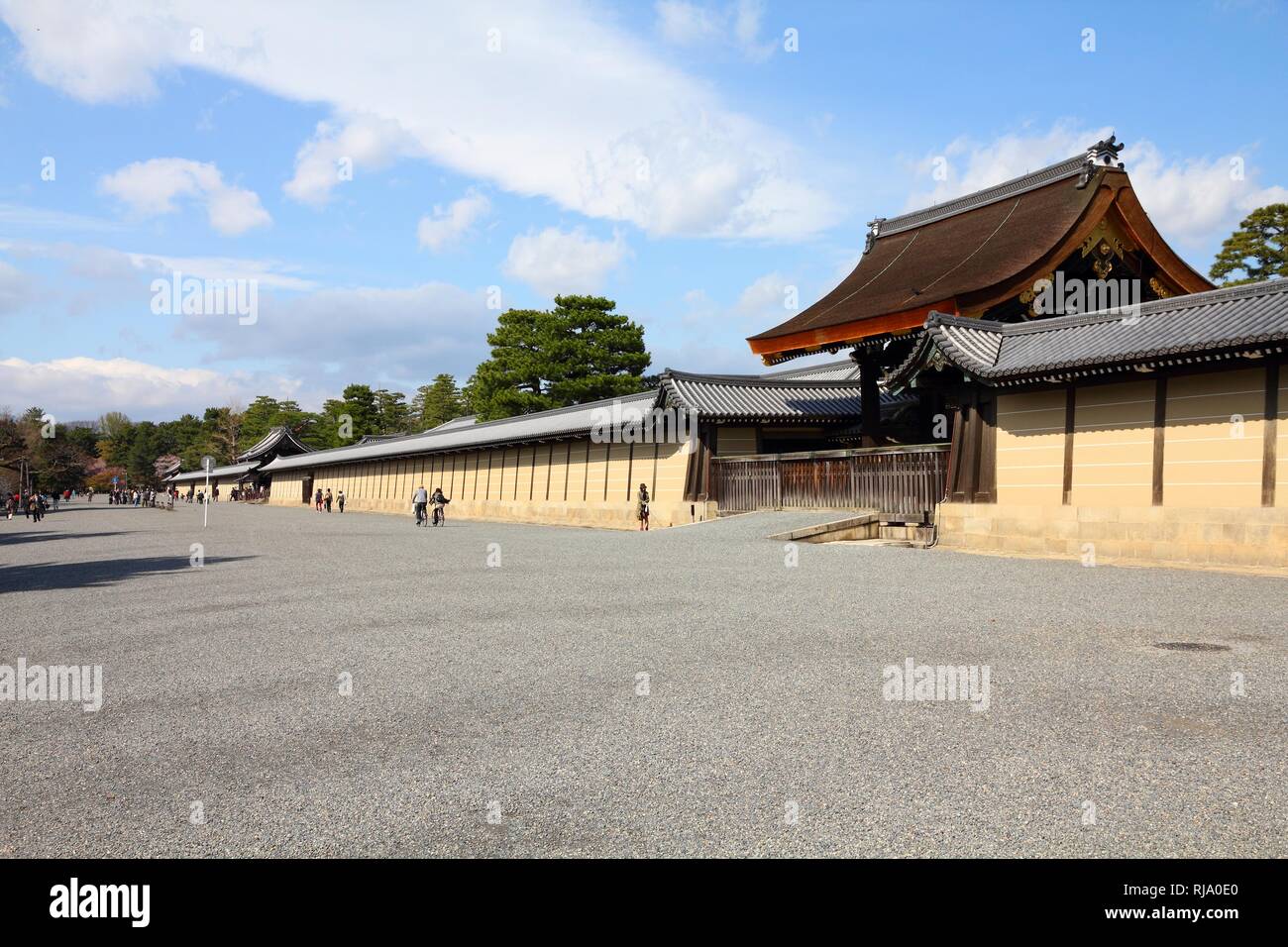 Kyoto, Giappone - porta al Palazzo Imperiale area. Il vecchio punto di riferimento. Foto Stock