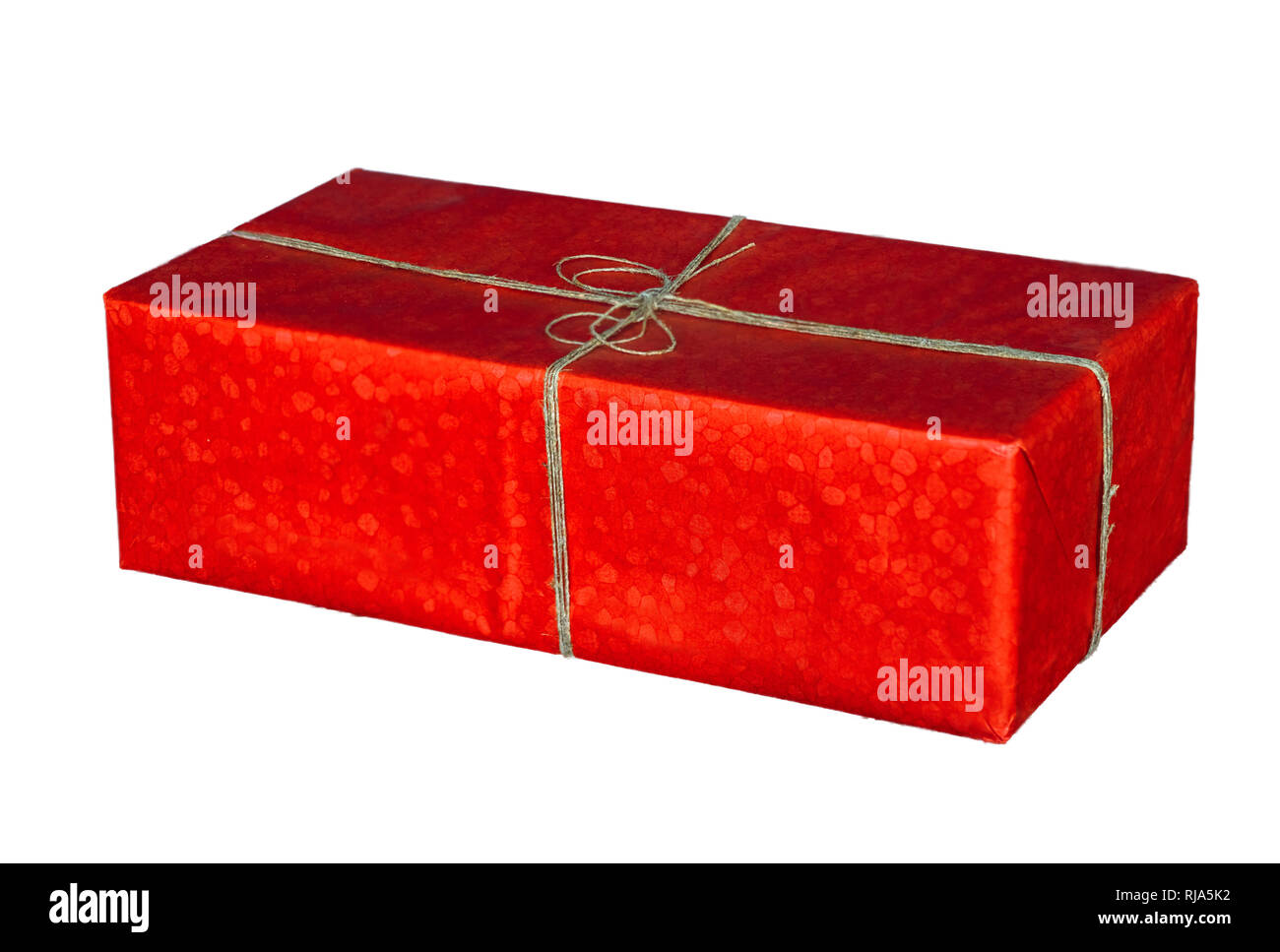 Confezione regalo rossa isolato su sfondo bianco Foto Stock