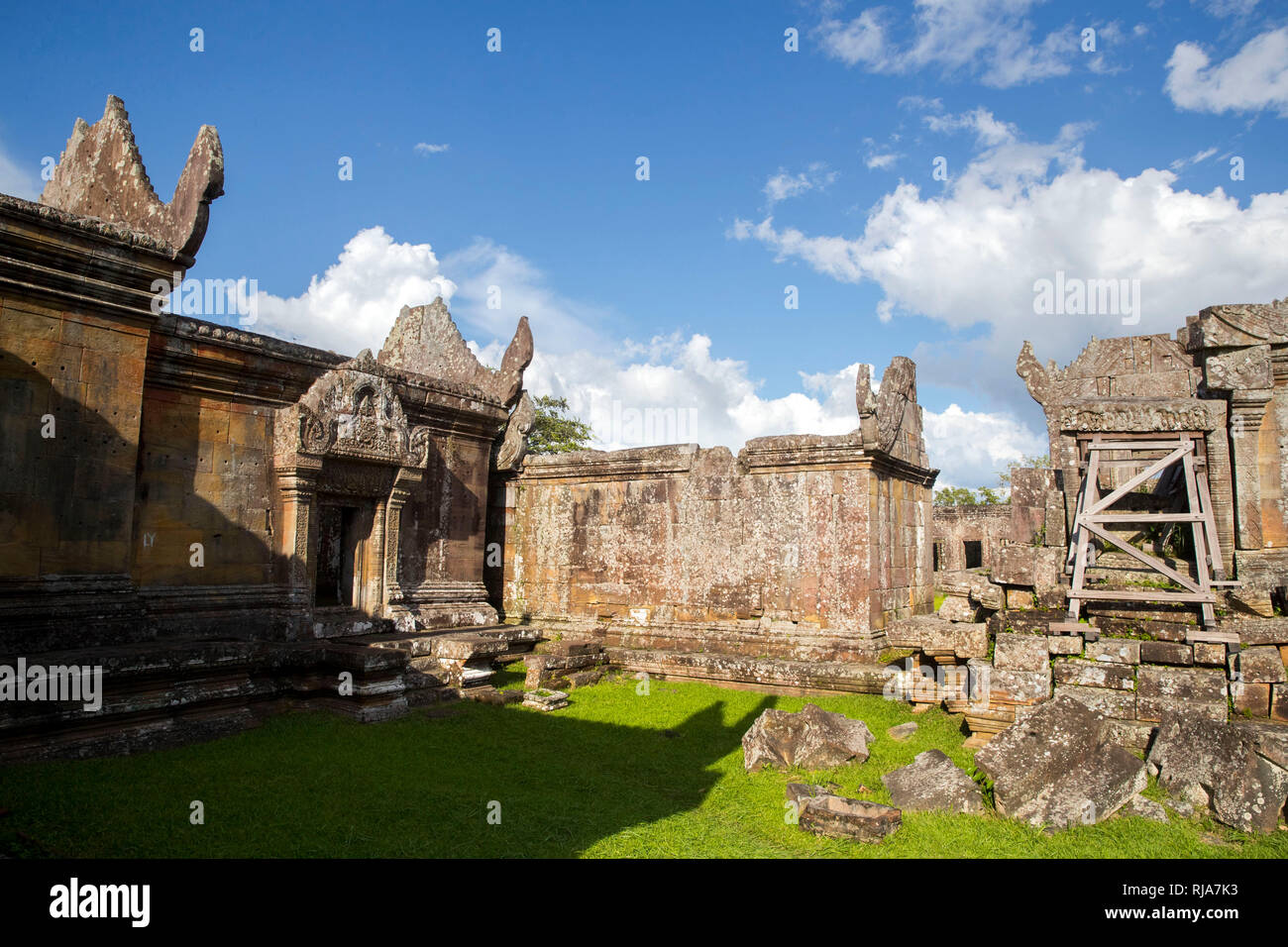 Tempel Preah Vihear, ein Tempel auf einem Bergplateau, ehemals thailändisches Staatsgebiet, gehört heute zu Kambodscha, der Tempel wird von Militär essere Foto Stock