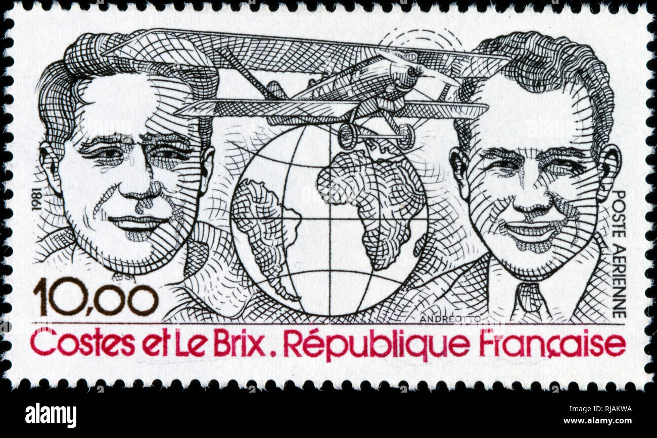 Il francese francobollo celebra Dieudonne Costes e Giuseppe le Brix, aviatori francesi Foto Stock