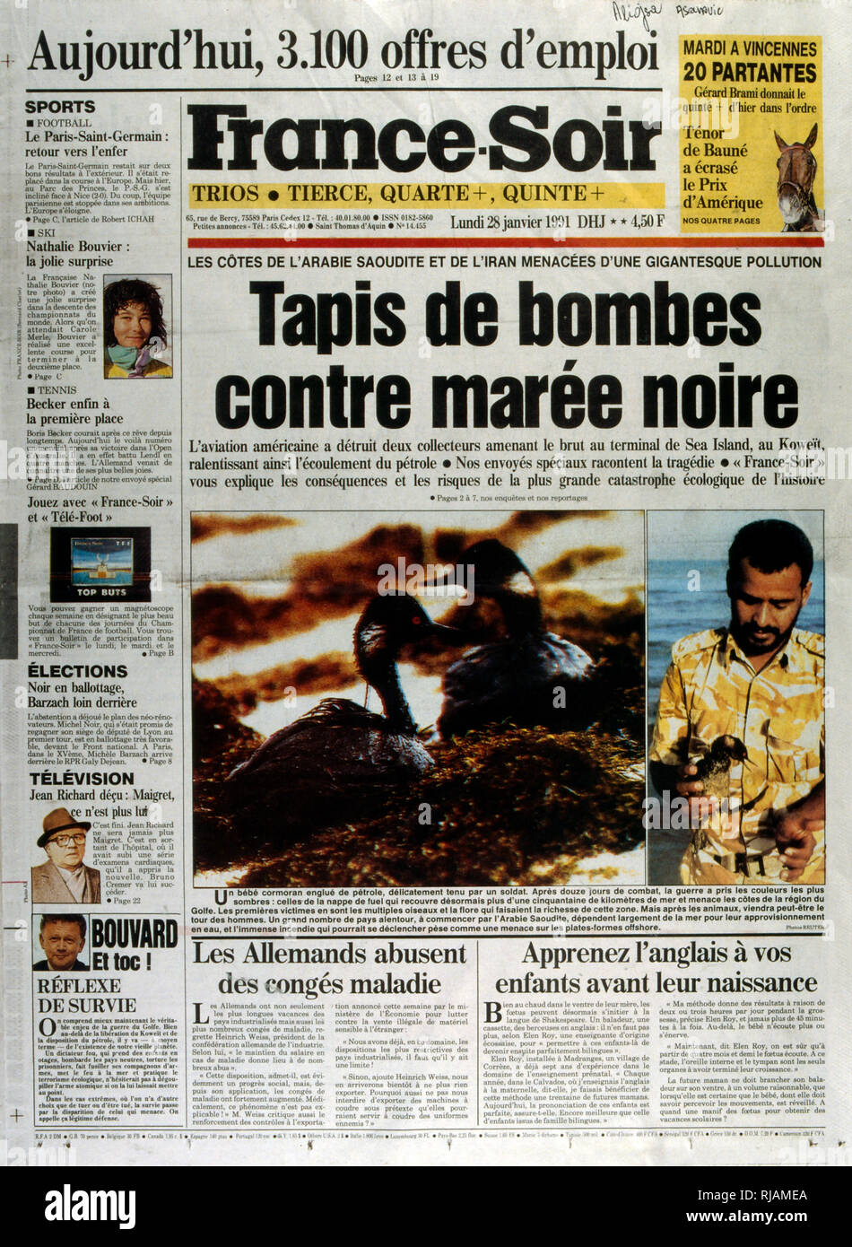 Pagina anteriore della pubblicazione francese 'France-Soir' segnalato l'impatto ambientale della guerra del Golfo; Gennaio 1991. La guerra del Golfo (2 agosto 1990 - 28 febbraio 1991), nome in codice Operazione Desert Shield e la tempesta di deserto di funzionamento, è stata una guerra combattuta con le forze di coalizione da 35 nazioni condotte dagli Stati Uniti contro l'Iraq in risposta all'Iraq dell' invasione e l'annessione del Kuwait. Foto Stock