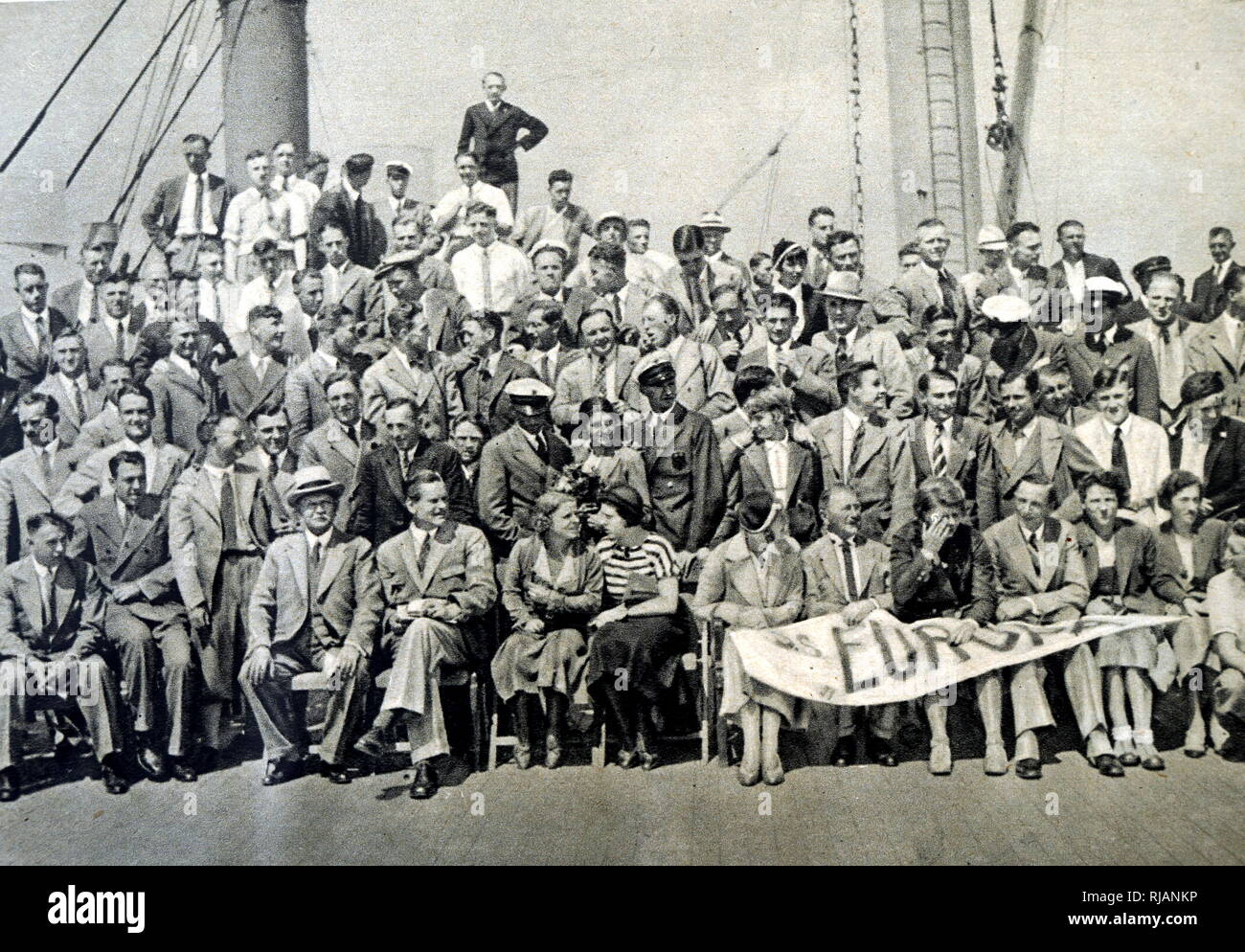 Fotografia della squadra olimpica tedesca vela a New York sulla SS Europa per il 1932 Giochi Olimpici di Los Angeles, America. Xx secolo. Foto Stock
