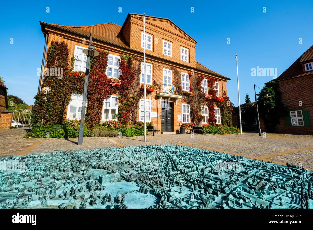 Town Hall, Ludwigslust, Meclemburgo-Pomerania Occidentale, Germania Foto Stock