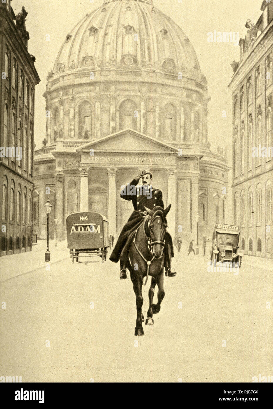 Re Christian X a cavallo, Copenaghen, Danimarca Foto Stock