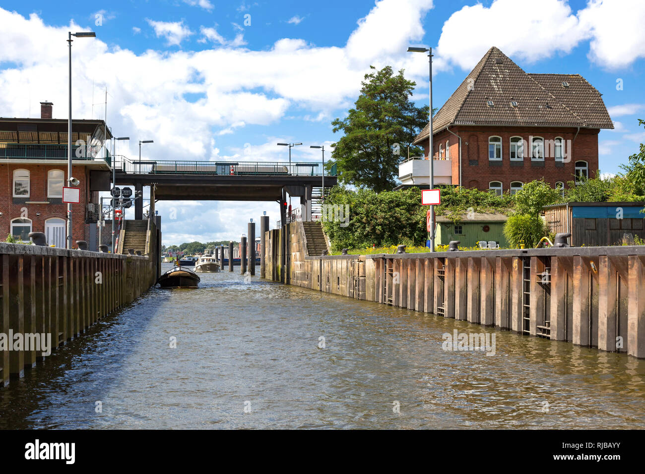 Floodgate nel porto di Amburgo Foto Stock