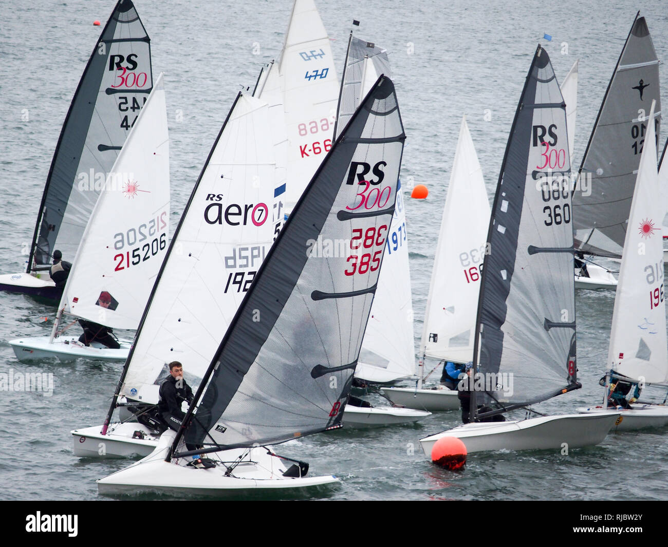 Inizio della vela Dinghy gara a North Berwick Foto Stock