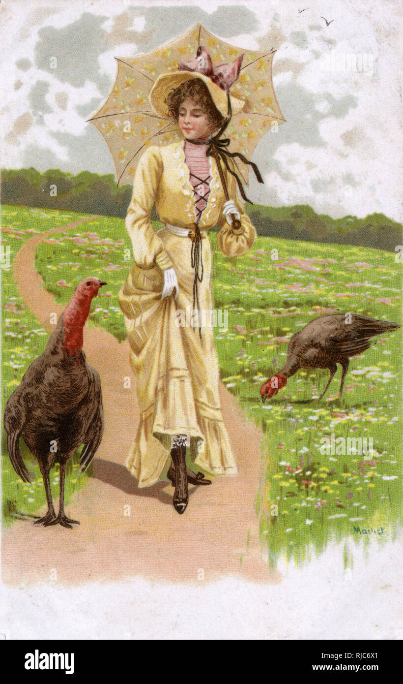 Bella ragazza che cammina lungo un sentiero rurale con due tacchini Foto Stock