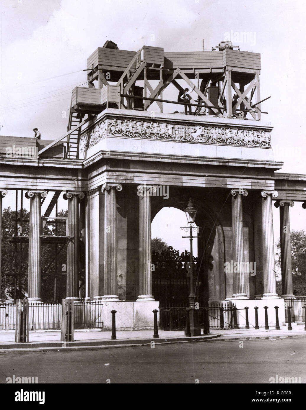 WW1 - Hyde Park Corner - convertito per montare i proiettori Foto Stock