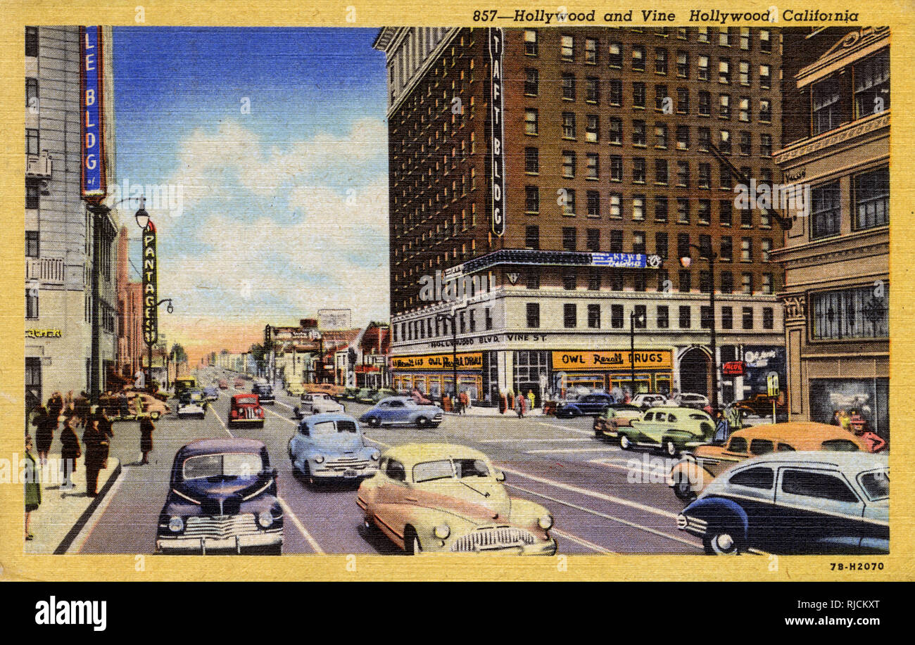 Hollywood Boulevard e Vine Street, Hollywood, Los Angeles, California, USA, con il Teatro Pantages sulla sinistra e il Taft edificio sulla destra. Foto Stock