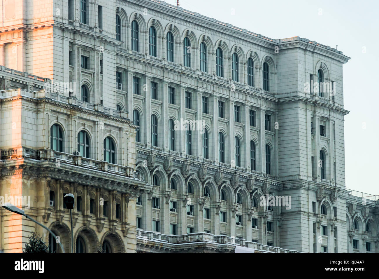 Il Parlamento rumeno palazzo scena di dettaglio Foto Stock