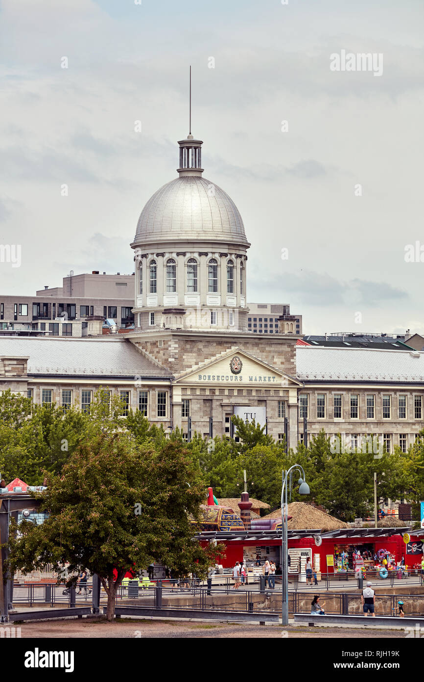 Montreal, Canada - Giugno, 2018: la cupola del Mercato di Bonsecours Marche Bonsecours, un vecchio mercato vittoriano edificio della Vecchia Montreal, Quebec, Canada. Modifica Foto Stock