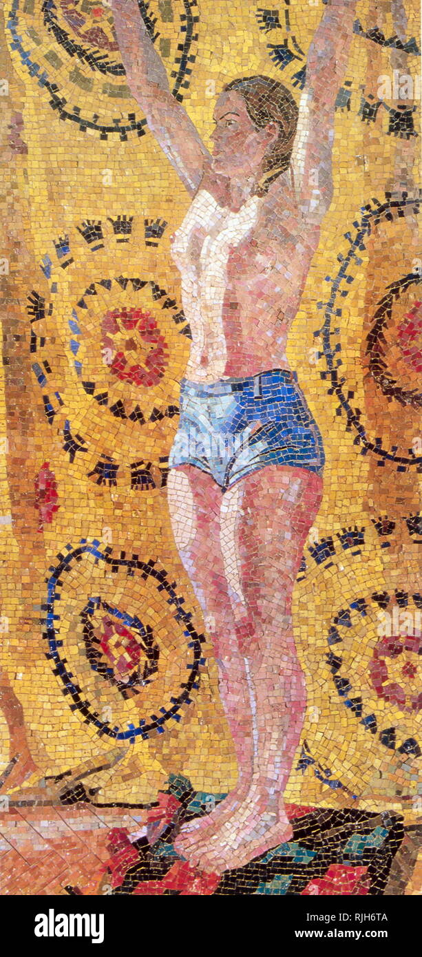 Donna di esercitare nella mattina, mosaico, 1949, da Alexander Deyneka, (1899-1969), Russia Sovietica Socialista pittore realista, artista grafico, scultore Foto Stock