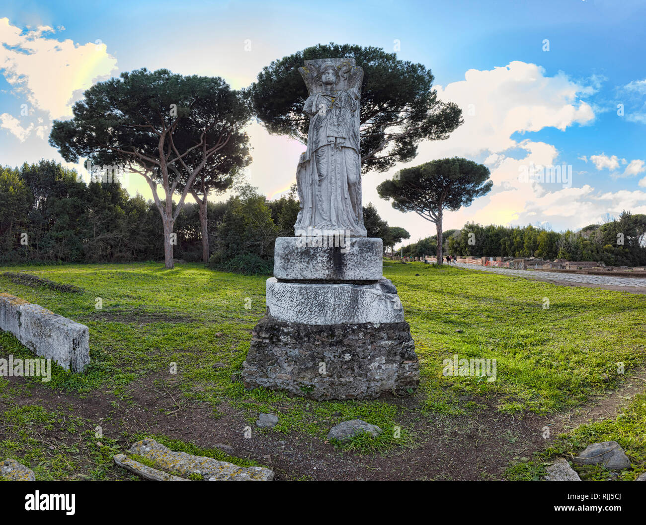 Statua romana Minerva Vittoria Alata situato