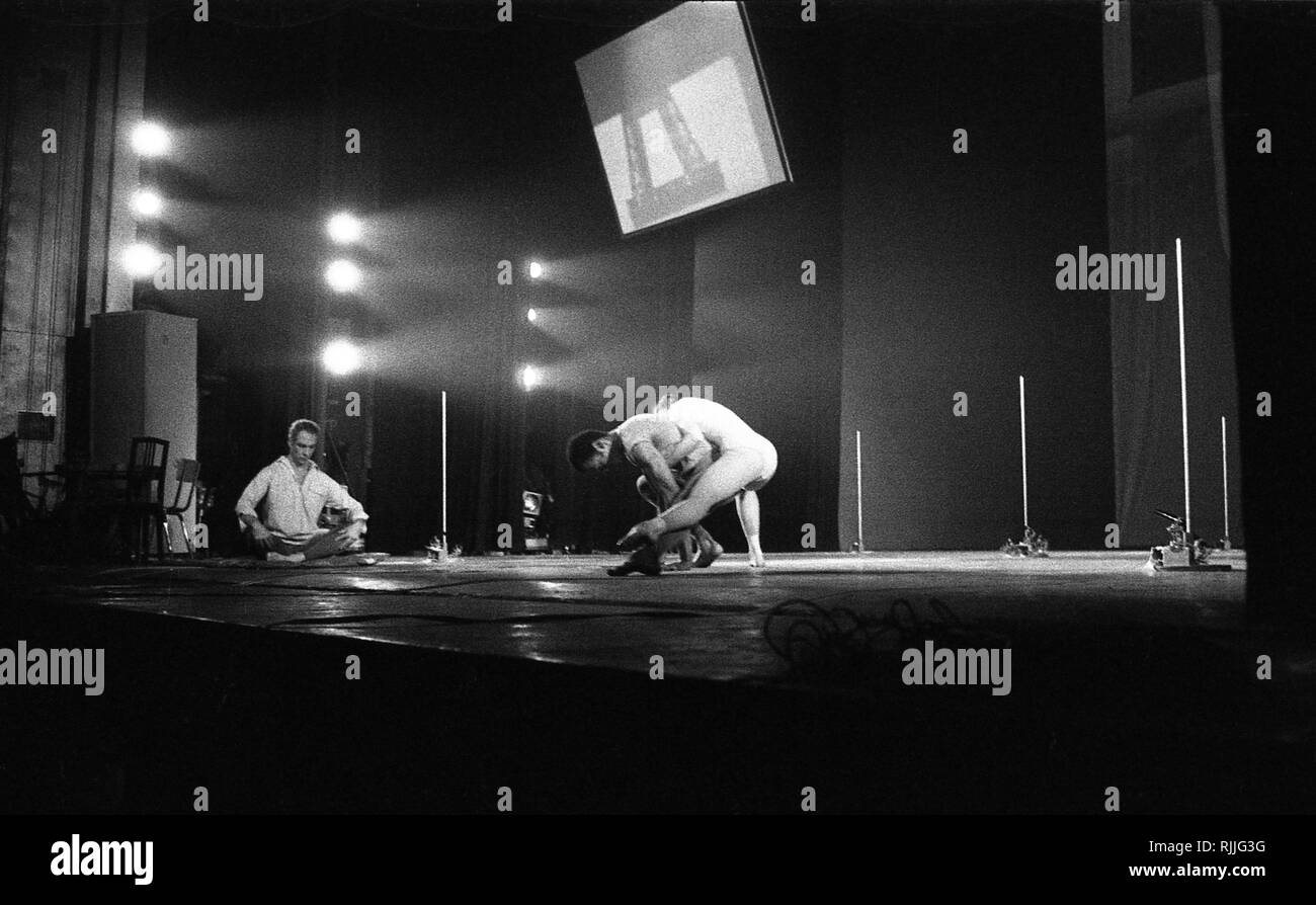 Variazioni V - Merce Cunningham Dance Company, Théâtre des Champs Elysées, 1966 Foto Stock