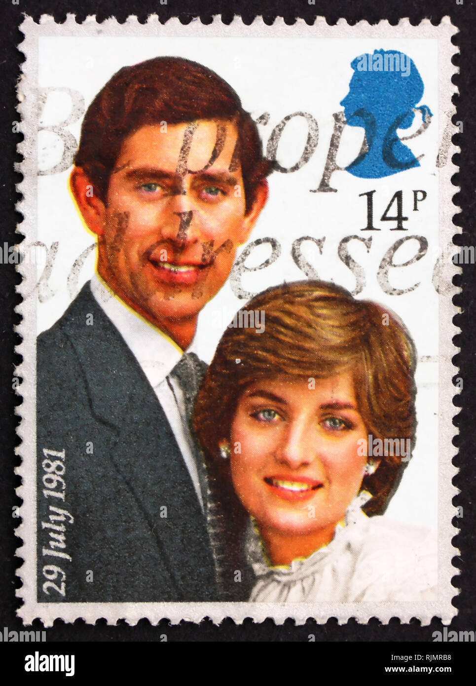 Gran Bretagna - circa 1981: un timbro stampato in Gran Bretagna mostra il principe Charles e Lady Diana, circa 1981 Foto Stock