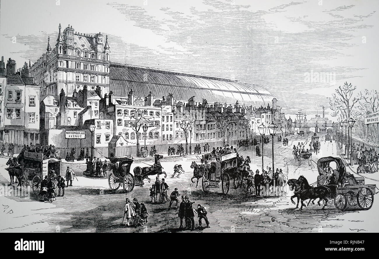 Una incisione raffigurante Northumberland Avenue, Charing Cross a Londra. Datata del XIX secolo Foto Stock
