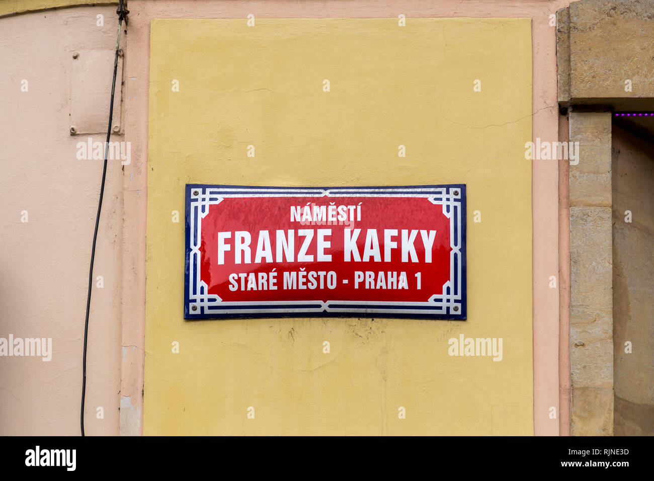 Franz Kafka cartello stradale a Praga, Repubblica Ceca Foto Stock