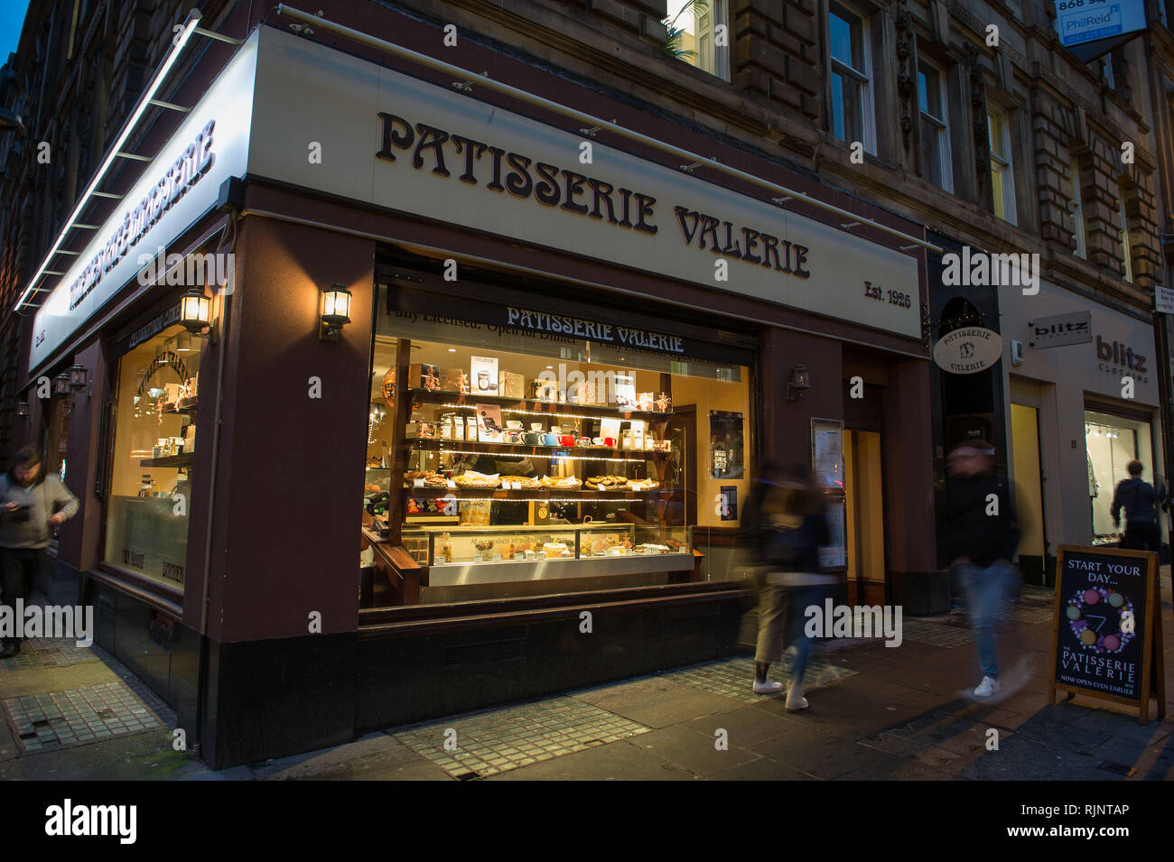 Glasgow, Regno Unito. Il 25 gennaio 2019. Patisserie Valerie è una catena di caffetterie che opera nel Regno Unito. La catena è specializzata in torte fatte in casa, un Foto Stock