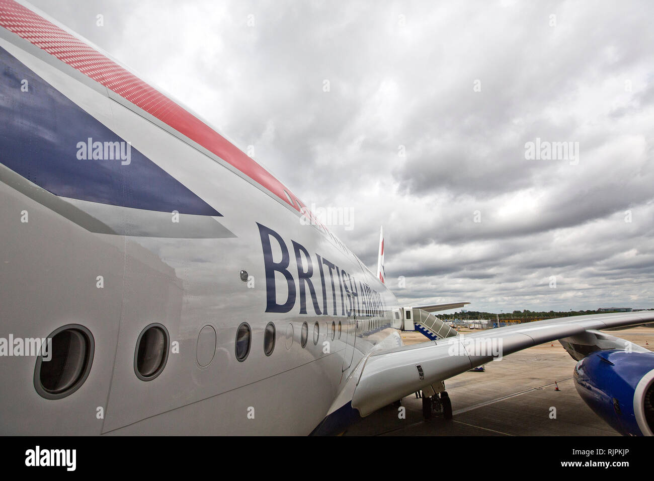 BA Airbus A380 presso l'aeroporto di Heathrow. Luglio 4, 2013. Foto Stock