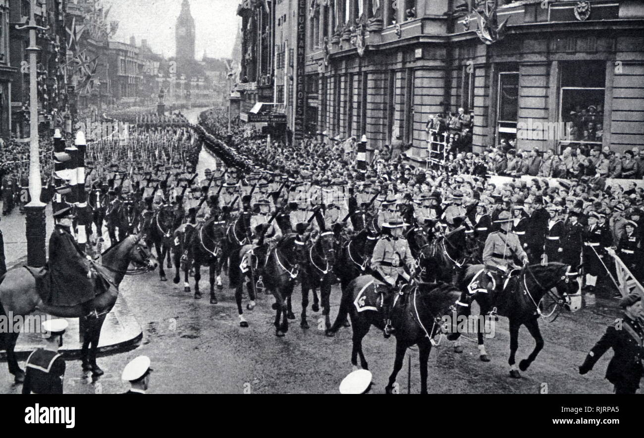 Canadian Royal polizia montata durante l incoronazione della Regina Elisabetta II del Regno Unito 1953. Foto Stock