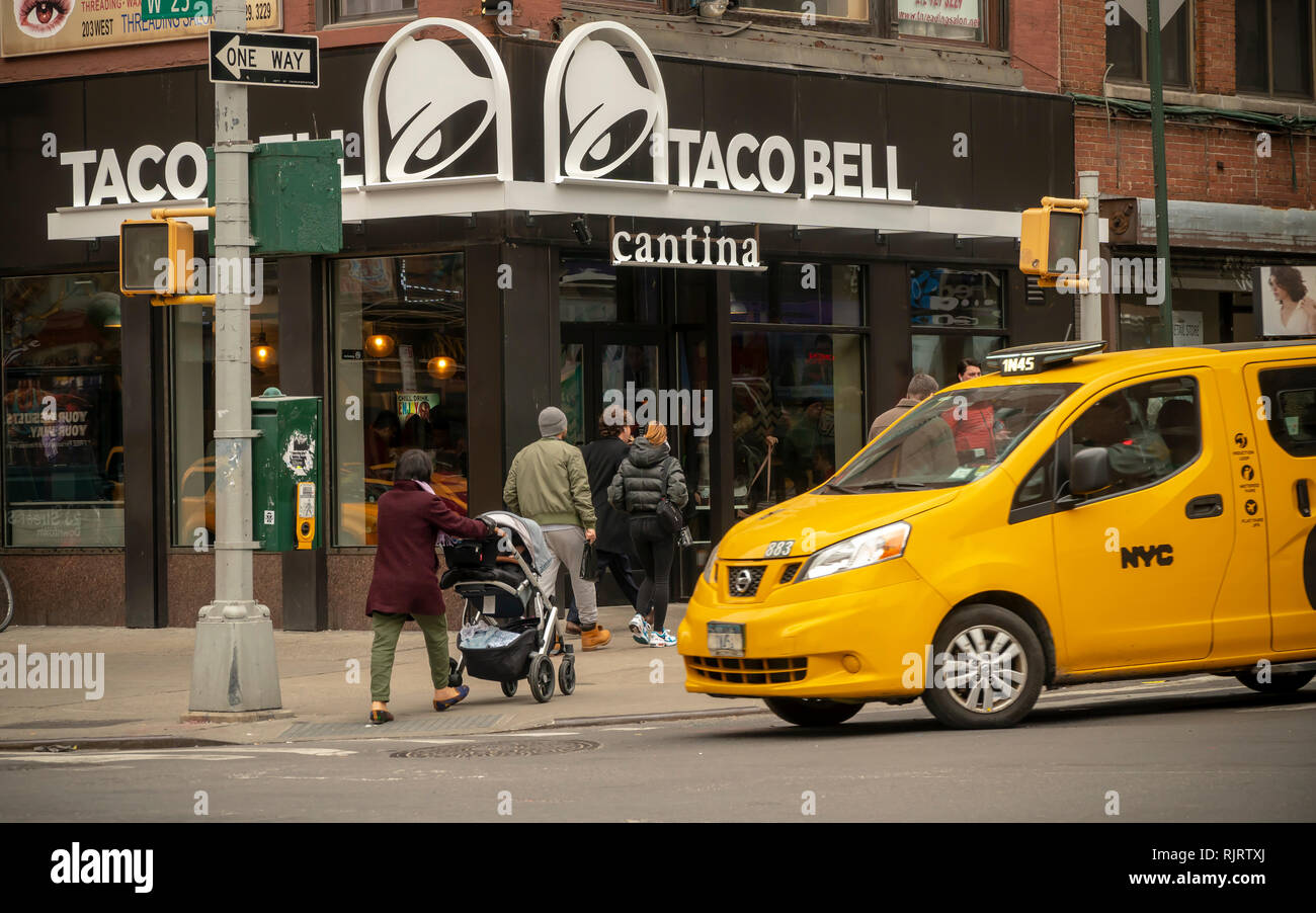 Un nuovissimo Taco Bell Cantina franchising nel quartiere di Chelsea di New York il Mercoledì, 6 febbraio 2019. (Â© Richard B. Levine) Foto Stock