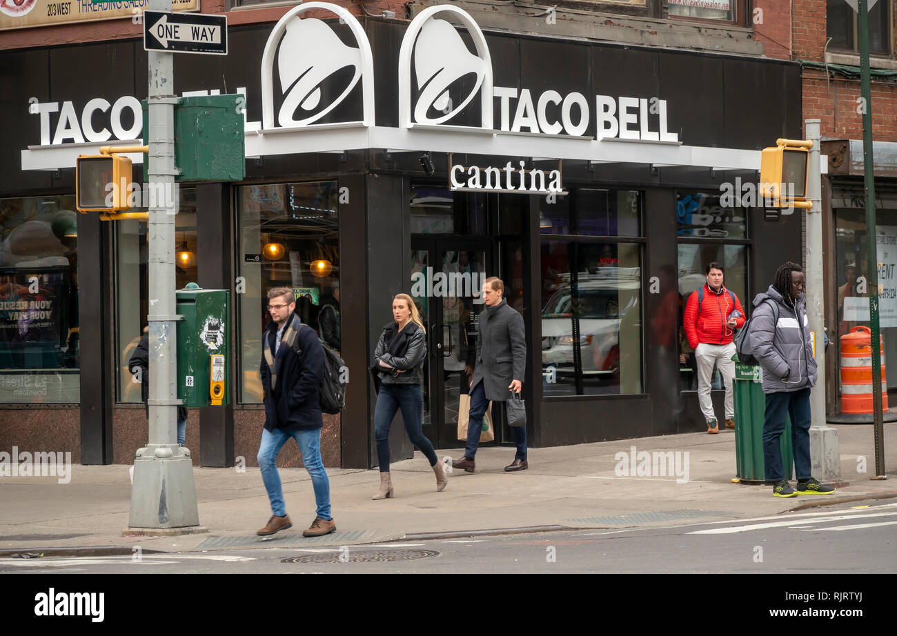 Un nuovissimo Taco Bell Cantina franchising nel quartiere di Chelsea di New York il Mercoledì, 6 febbraio 2019. (Â© Richard B. Levine) Foto Stock