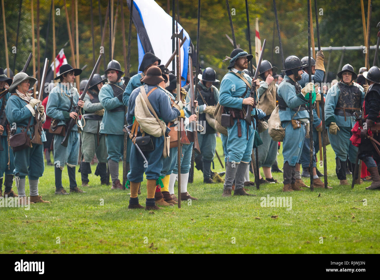 La rievocazione storica della guerra civile inglese in Gloucester Estate 2018 Foto Stock