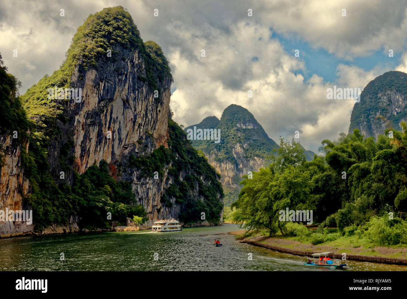 Guilin crociera sul fiume li, Cina Foto Stock