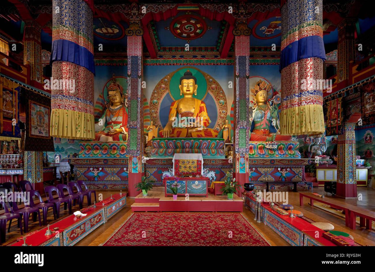 La Boulaye, TEMPEL DER 1000 Budda, gegründet 1987 von Mönchen tibetischen. Lamaistisches Zentrum verbunden mit einer Hochschule für Tibetologie, Inn Foto Stock