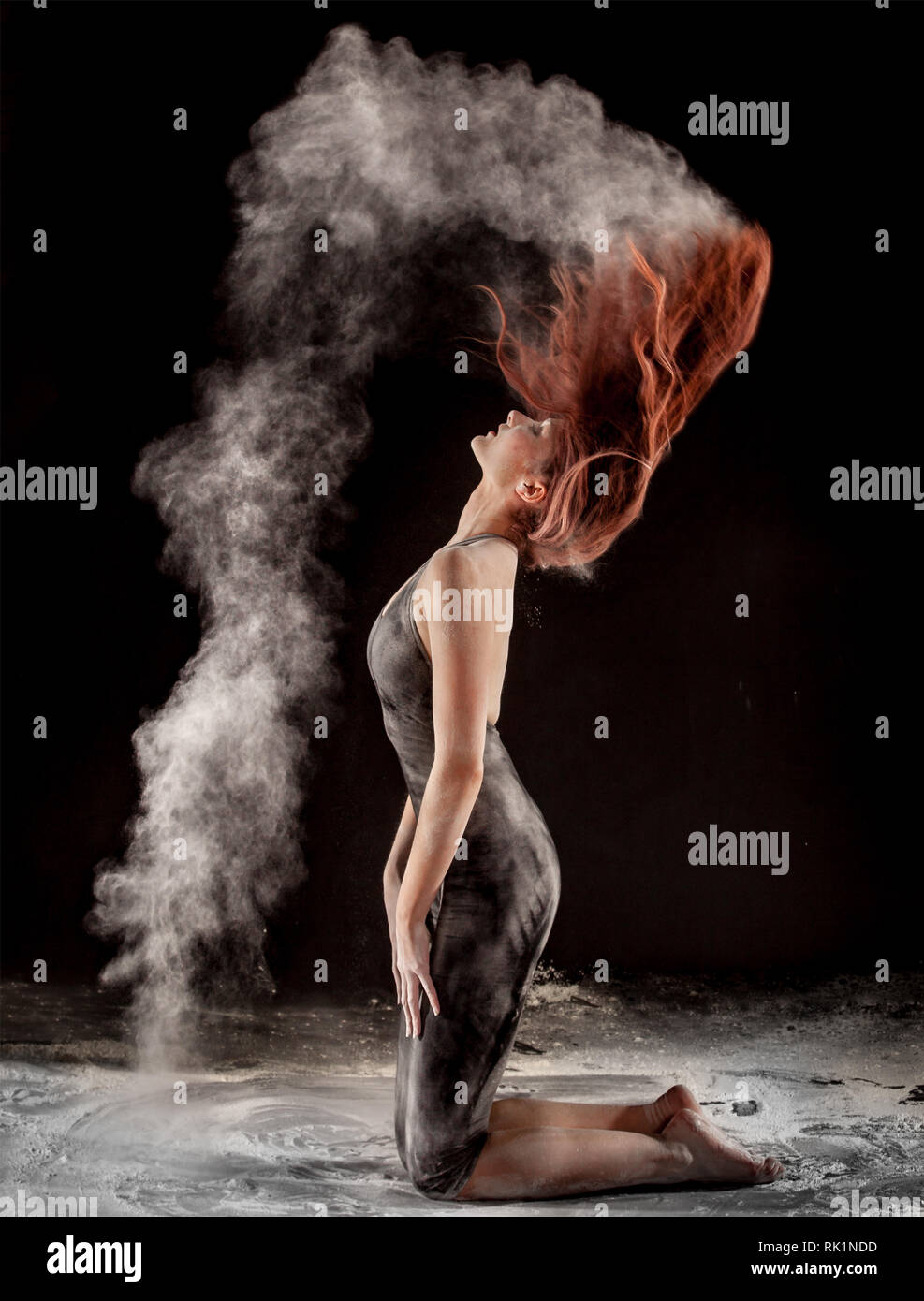 La danza di farina con una ballerina Foto Stock