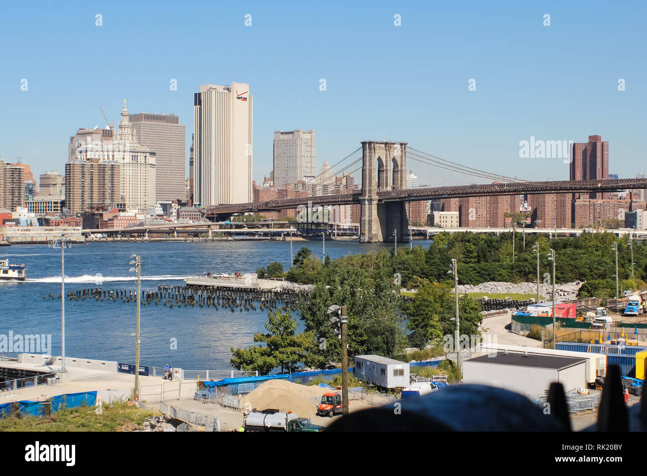 New York, Stati Uniti d'America - Agosto 12, 2016: Ponte di Brooklyn a New York. Attrazioni turistiche, gli edifici e le strade di New York. Foto Stock