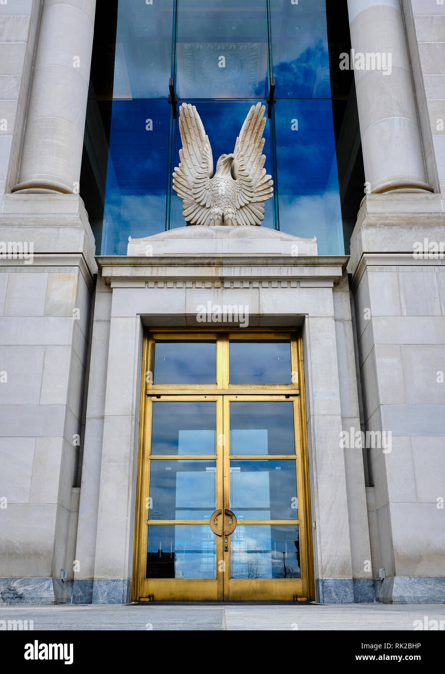 Stati Uniti Federal Courthouse building e ingresso anteriore a della legge federale centro di Montgomery in Alabama, Stati Uniti d'America. Foto Stock