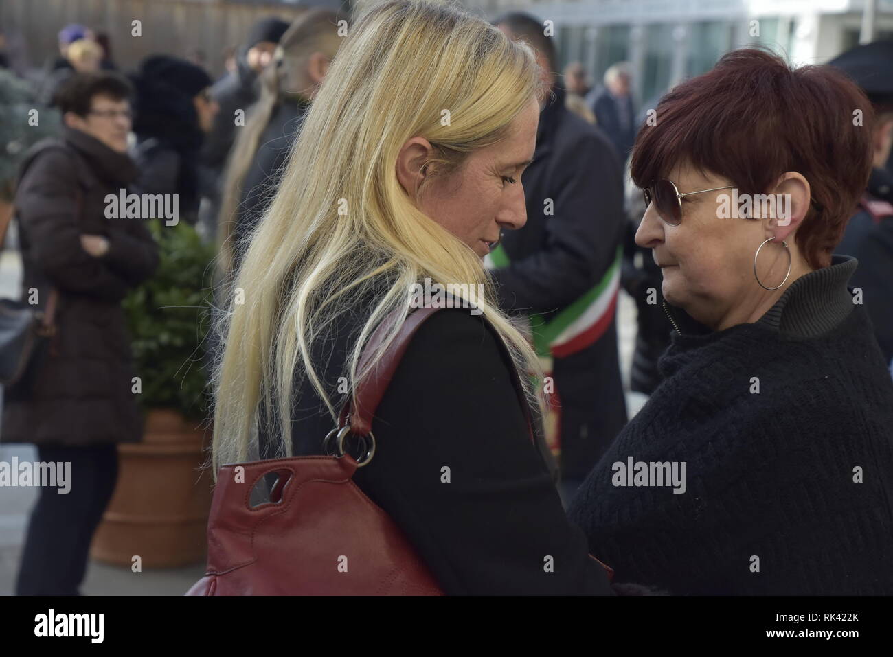 donna a bergamo