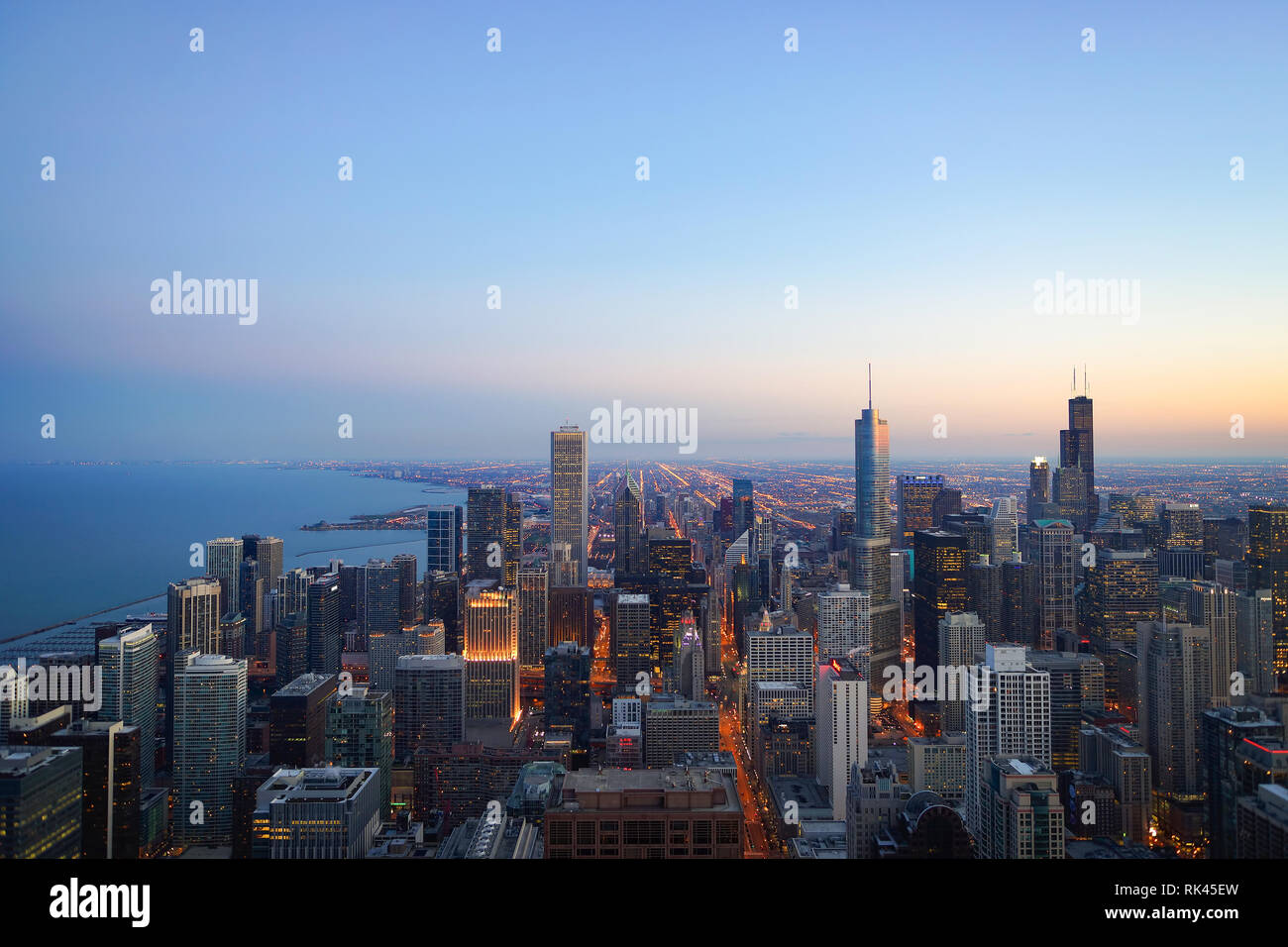 CHICAGO, IL - MARZO 28, 2016: vista di Chicago da John Hancock Center. Chicago è una delle città principali negli Stati Uniti d'America Foto Stock
