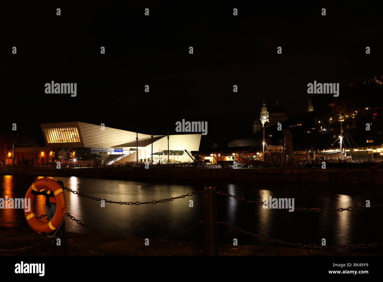 Inizio inverno mattina shot da Albert Dock al Pier Head, Liverpool, England, Regno Unito Foto Stock