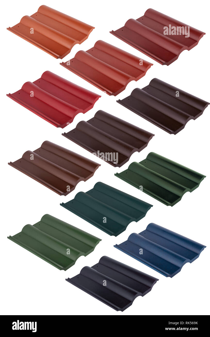 Set di tegole del tetto di diffeternt colori. Isolato su bianco. Onda coperchio in ceramica. Canna di piastrelle. Casa resistenti agli agenti atmosferici. Buona qualità di piastrelle. Edificio Esterno Foto Stock