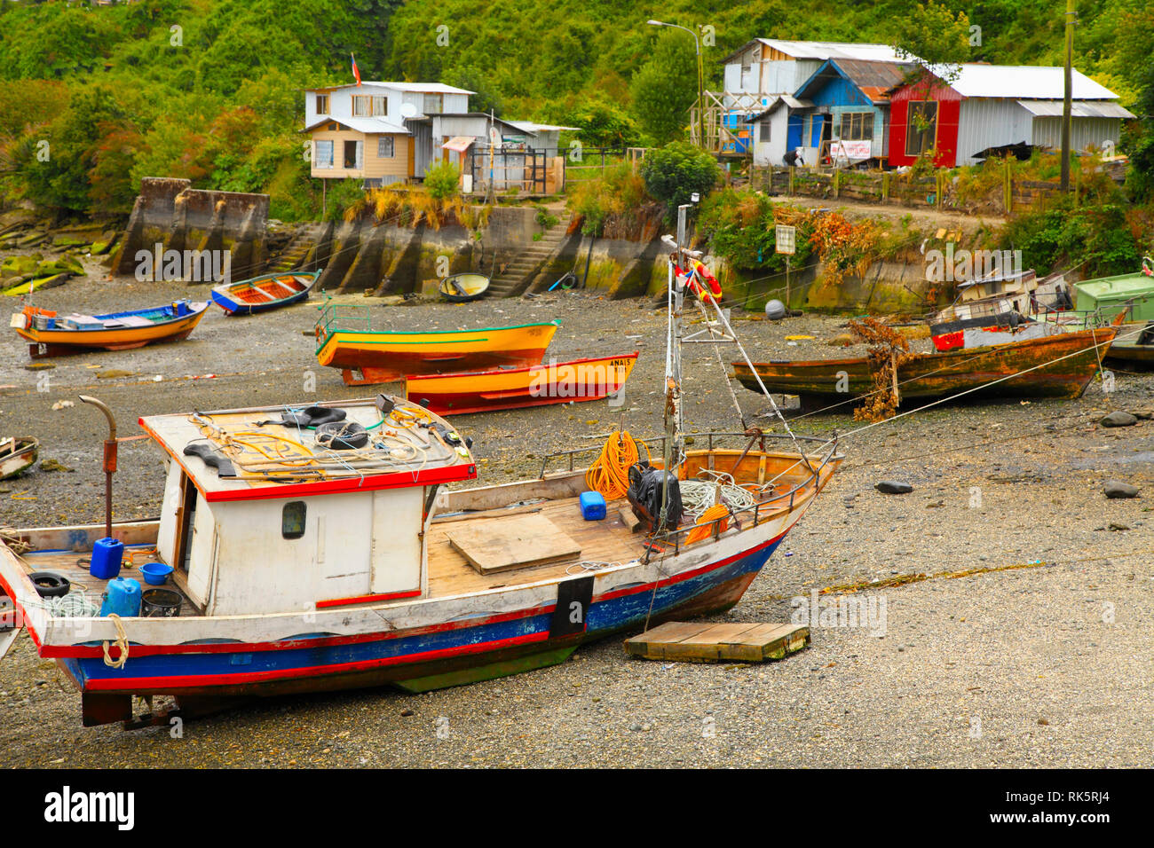 Il Cile, Lake District, Puerto Montt Angelmo, barche da pesca Foto Stock