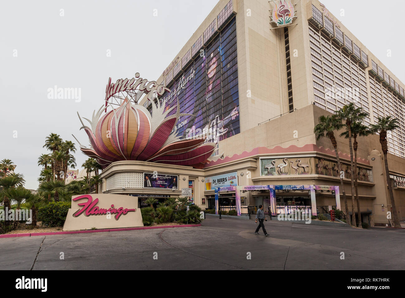 Ingresso anteriore del Flamingo Las Vegas, Flamingo è un hotel e casinò si trova sul Las Vegas Strip in Paradise, Nevada. Foto Stock