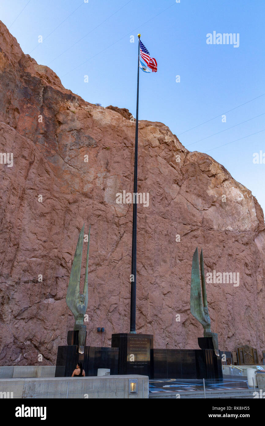 Le figure alate della repubblica nella Diga di Hoover, Nevada, Stati Uniti. Foto Stock