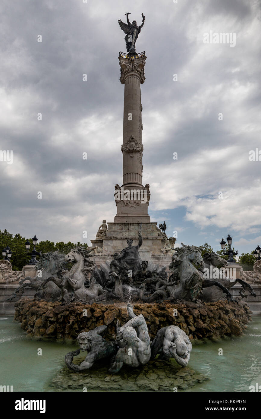 Fontaine des Quinconces, monumento Aux, Girondins Bordeaux, Gironde, Aquitaine, Francia Foto Stock