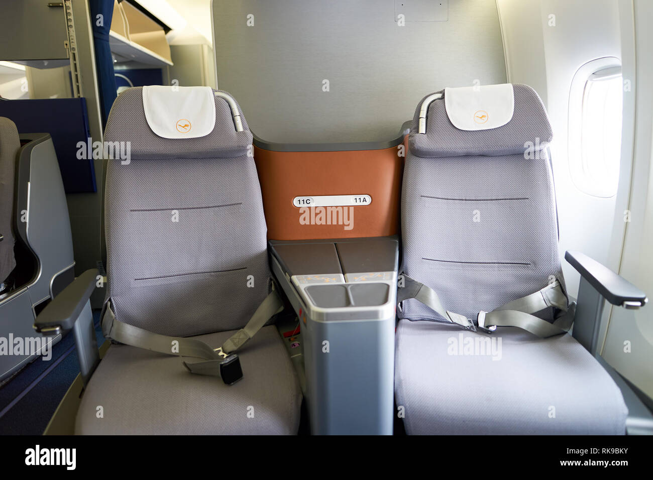 NEW YORK - MARZO 13, 2016: interni di Boeing 747-8I. Il Boeing 747 è un Americano wide-body jet commerciale aereo di linea e aerei cargo, spesso referr Foto Stock