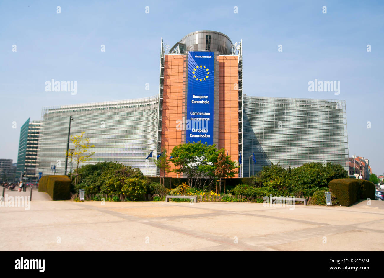 Commissione europea Headquarters Building, Edificio Berlaymont, progettato da Lucien de Vestel & aperto negli anni sessanta Foto Stock